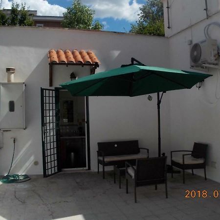 L'Attico Di Val. Apartment Rome Bagian luar foto